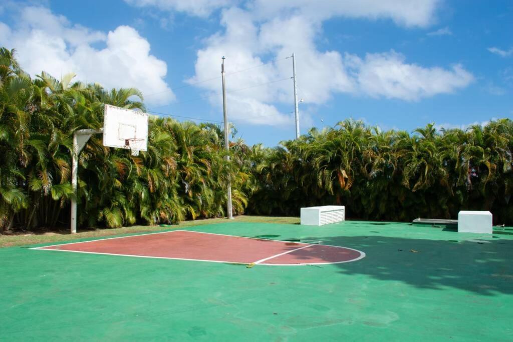 Vistas Apartment @ Puerto Nuevo Beach Vega Baja Ngoại thất bức ảnh